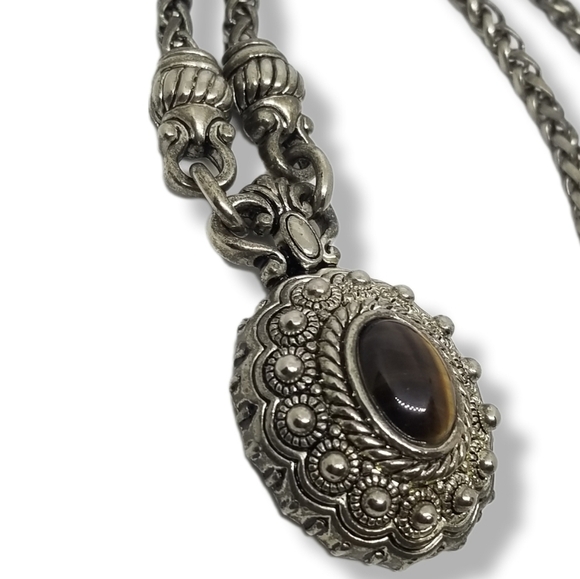 VINTAGE ORNATE SILVERTONE TIGERS EYE PENDANT & WHEAT CHAIN STATEMENT NECKLACE - Picture 5 of 8